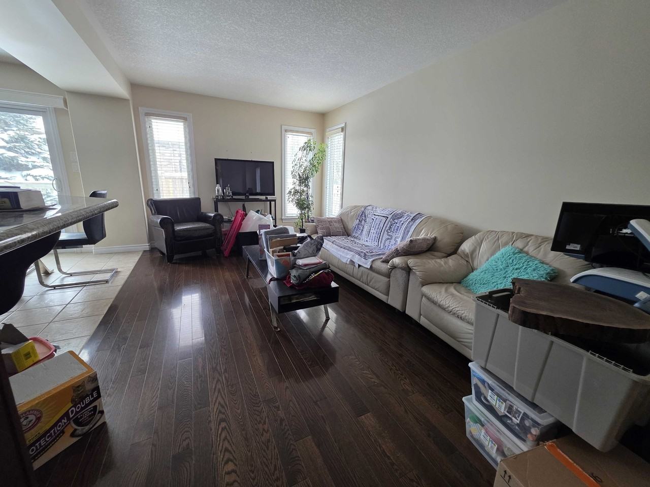 1132 Crossfield Ave #1 - Photo 2 of 16