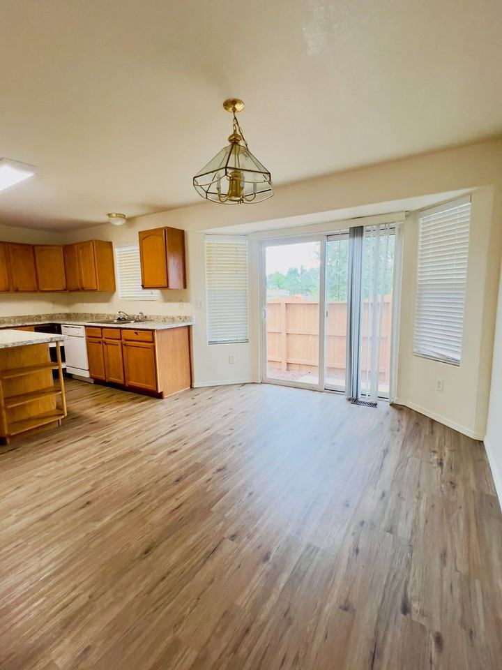 4887 Rusty Nail Pt #101 - Photo 6 of 11