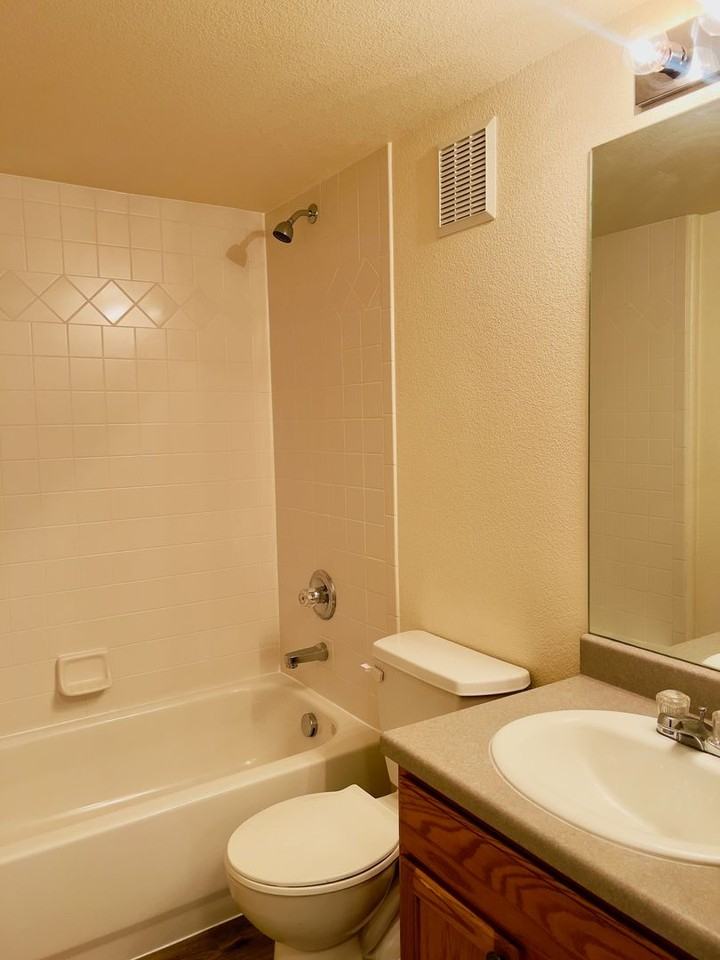 4887 Rusty Nail Pt #101 - Photo 7 of 11