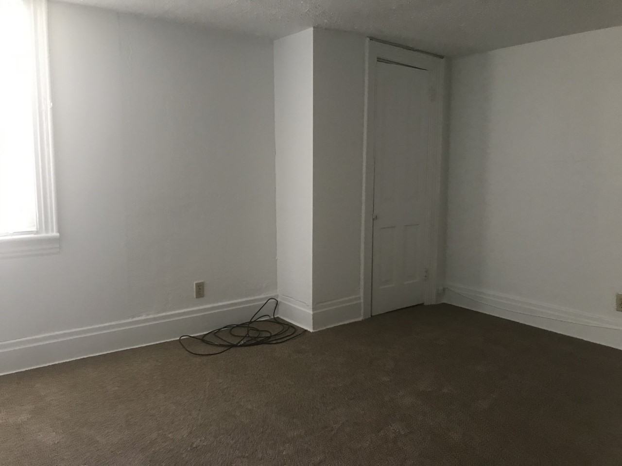 212 N Clymer Ave - Photo 2 of 9