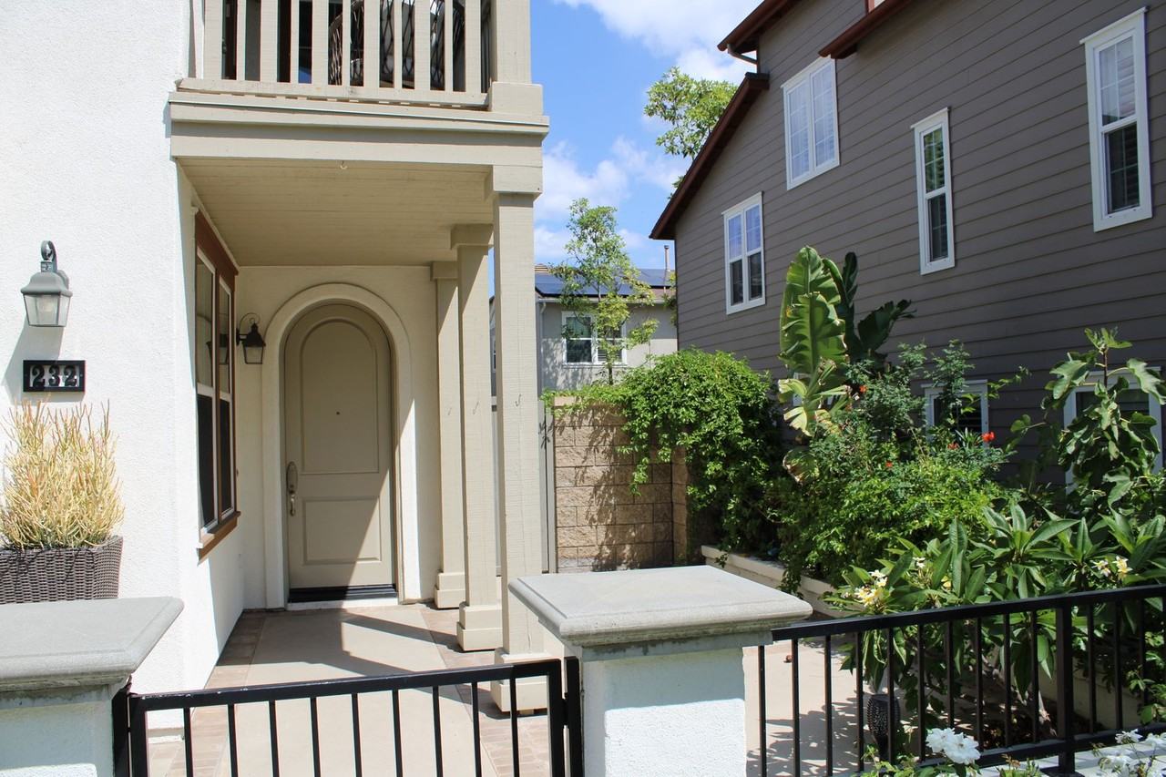 232 Jet Strm - Photo 3 of 42