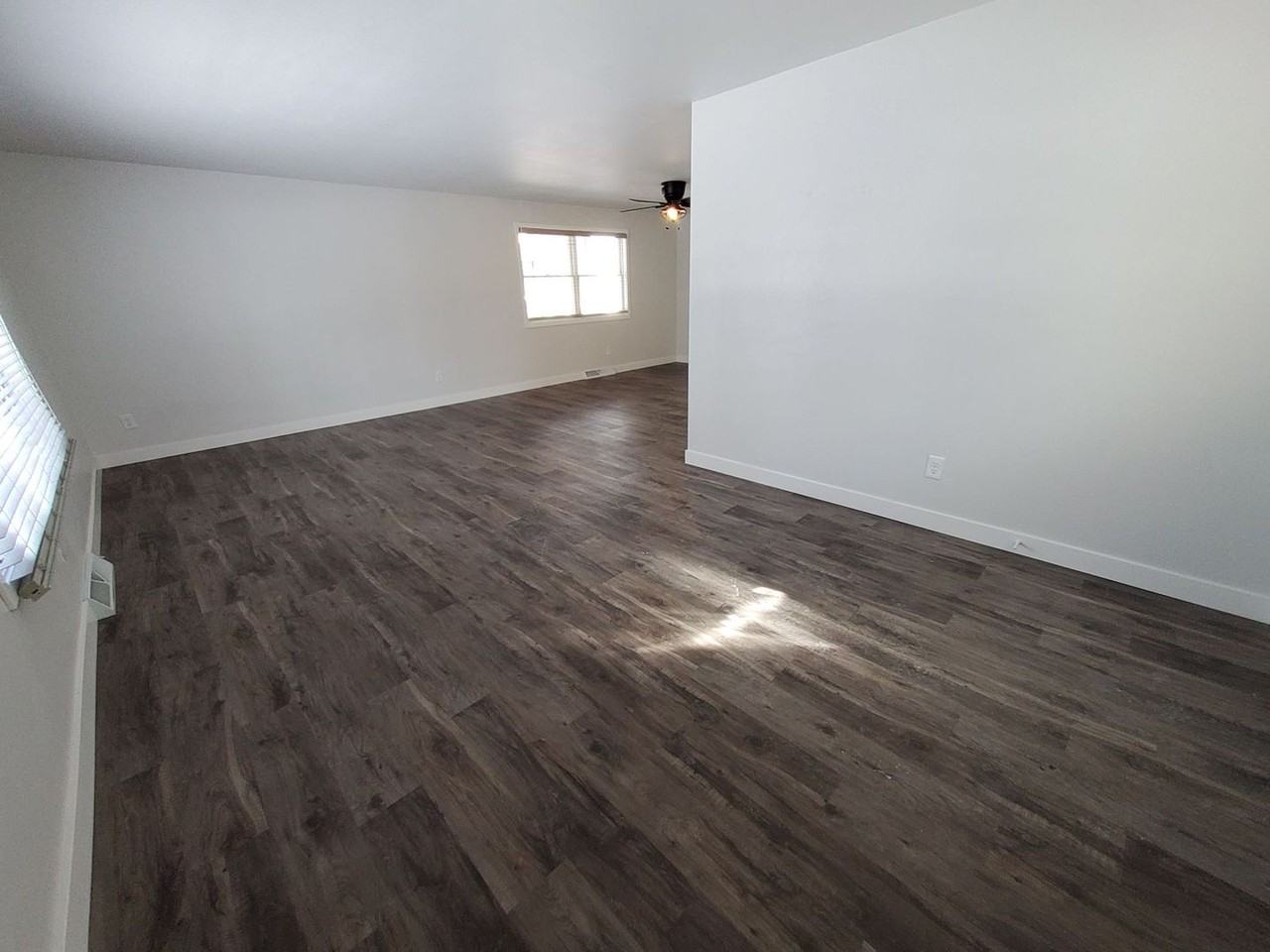 1824 S Jefferson St - Photo 7 of 17