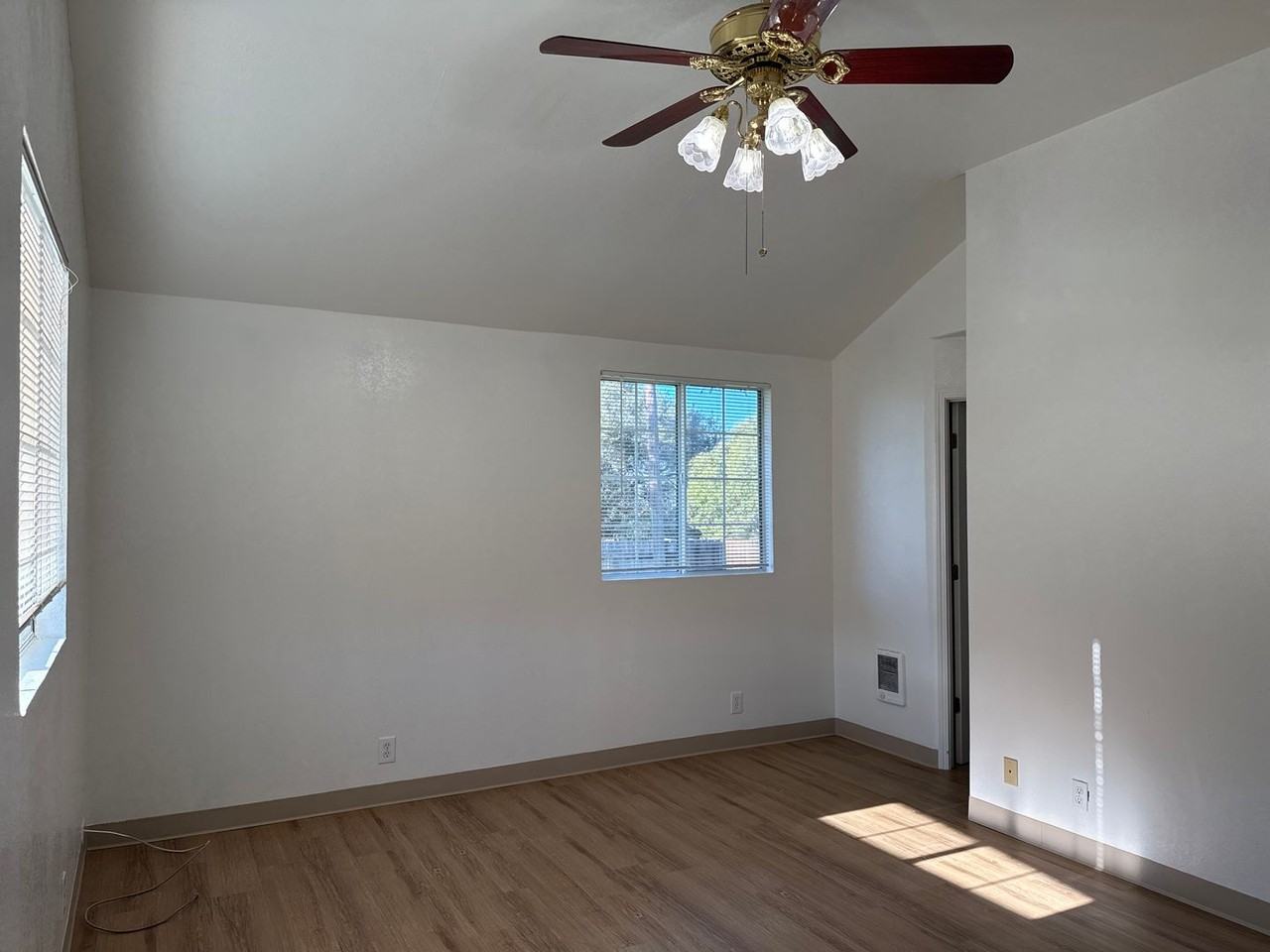 3995 Canada Rd - Photo 6 of 15