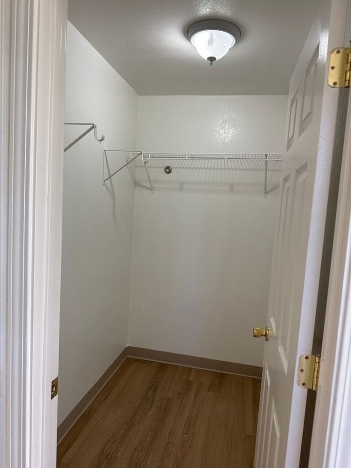 3995 Canada Rd - Photo 7 of 15