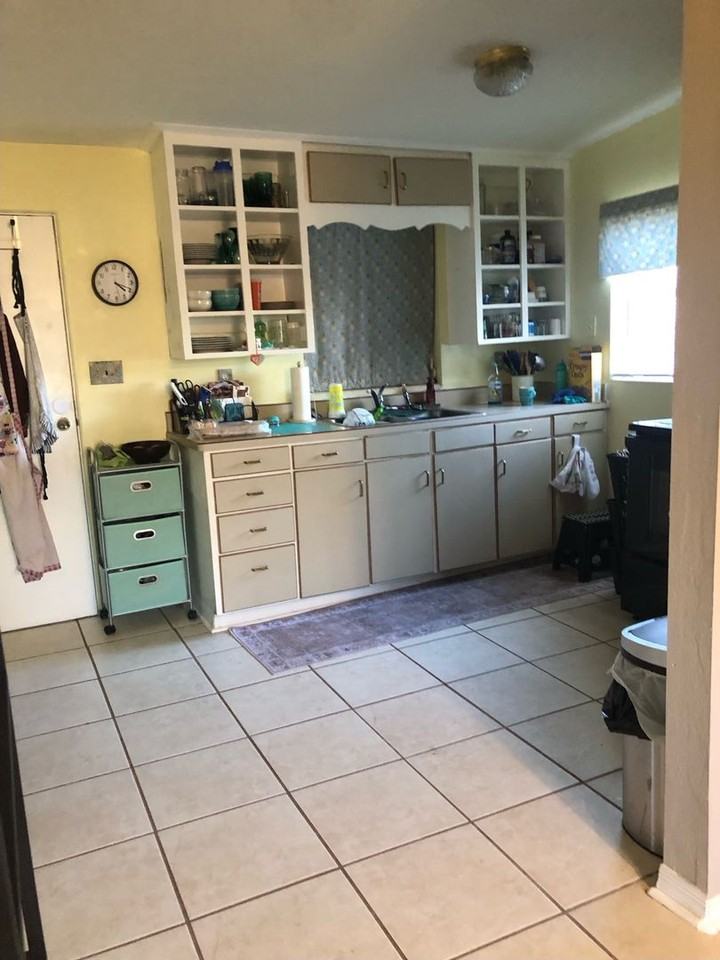 2709 10th St - Photo 2 of 11