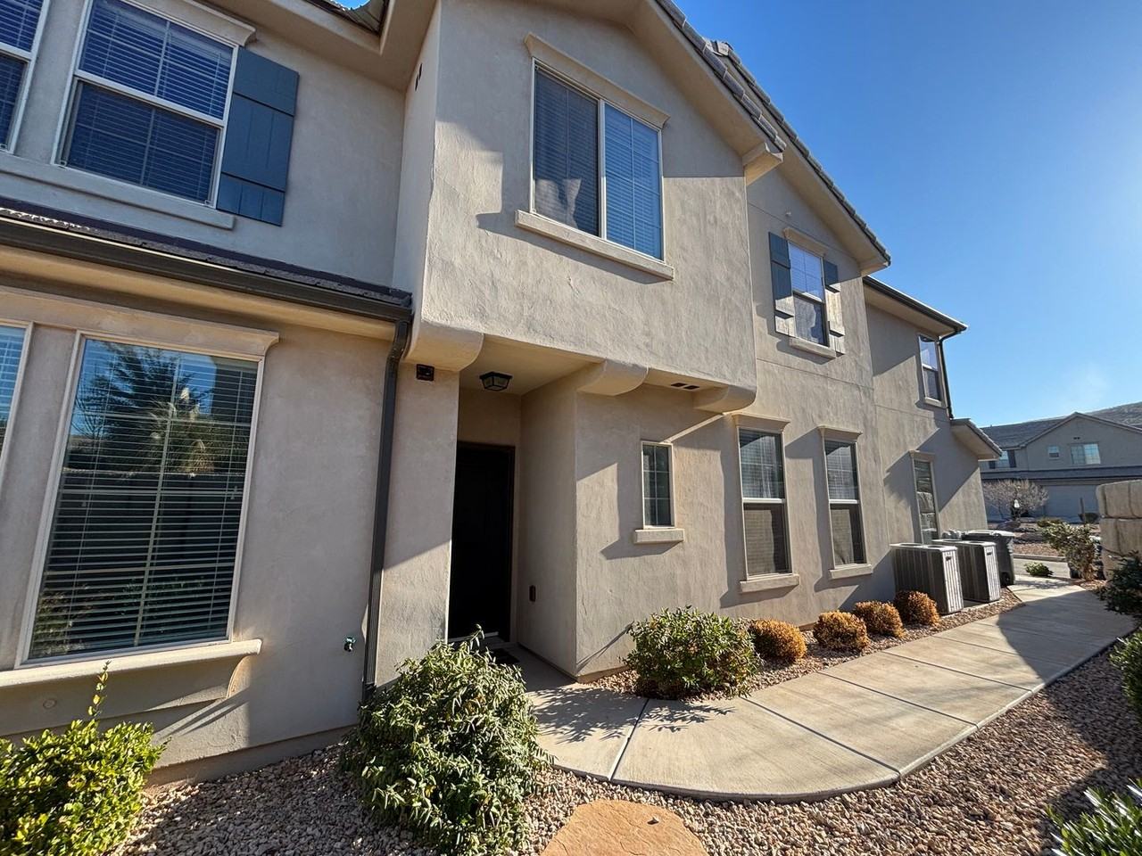 3628 S Atlanta Ln - Photo 2 of 40