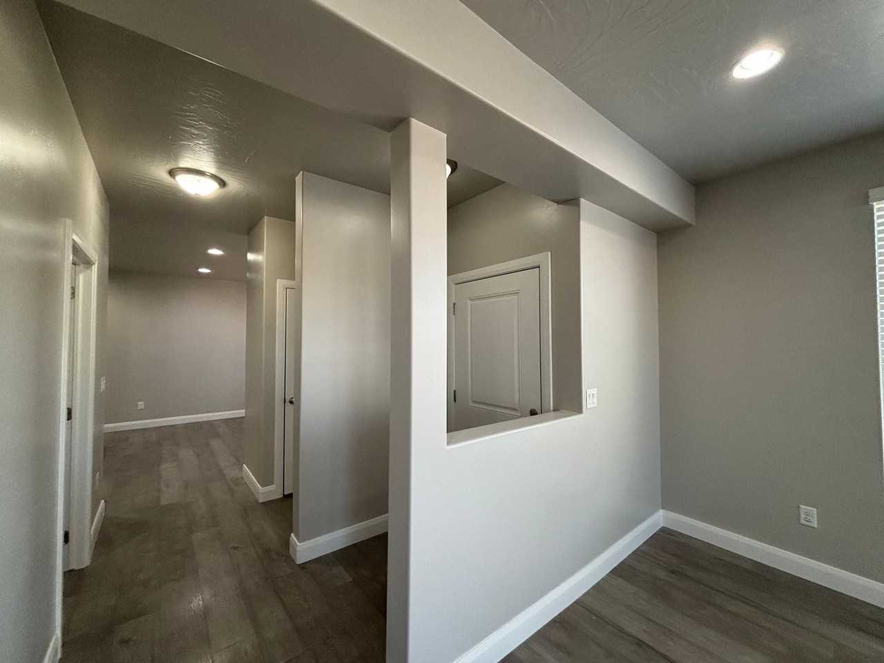 3628 S Atlanta Ln - Photo 4 of 40