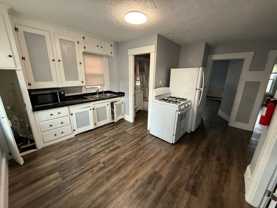 204 Douglas St #3 - Photo 1 of 1