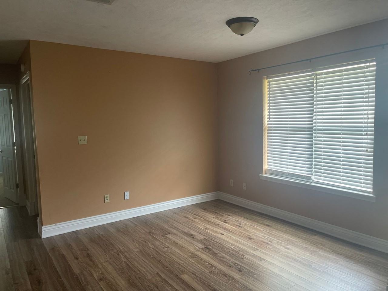 2018 Hickory Rd - Photo 5 of 18