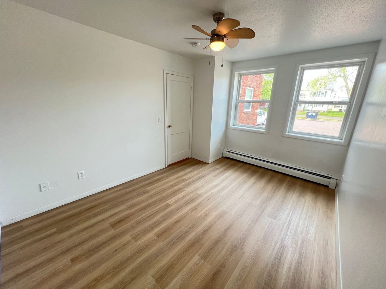 1516 N 16th St #6 - Photo 7 of 14