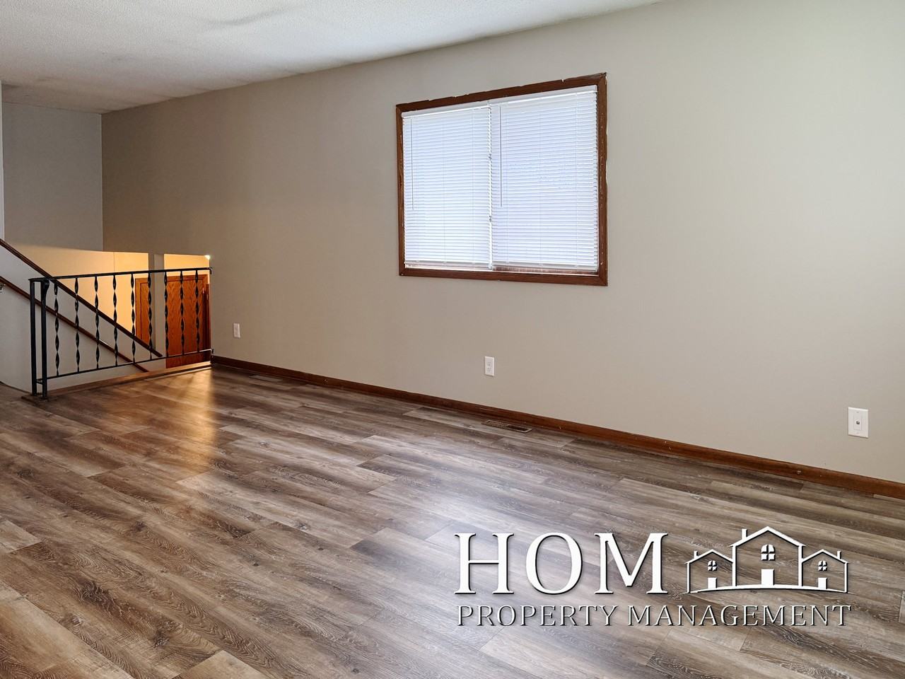 31 Devonshire Pl #1 - Photo 4 of 24