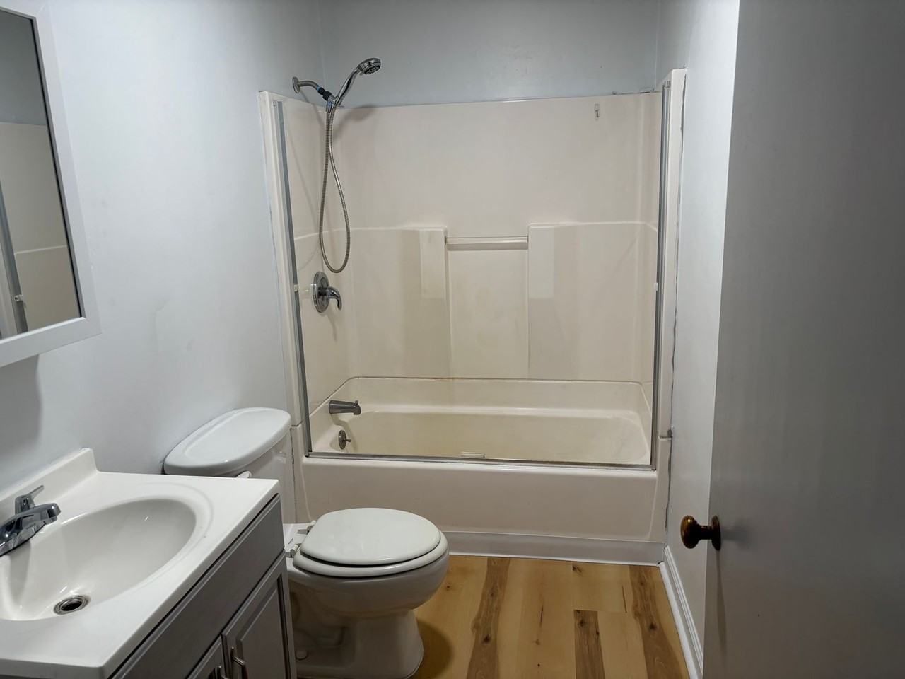 104 Sewickley Ave - Photo 6 of 15