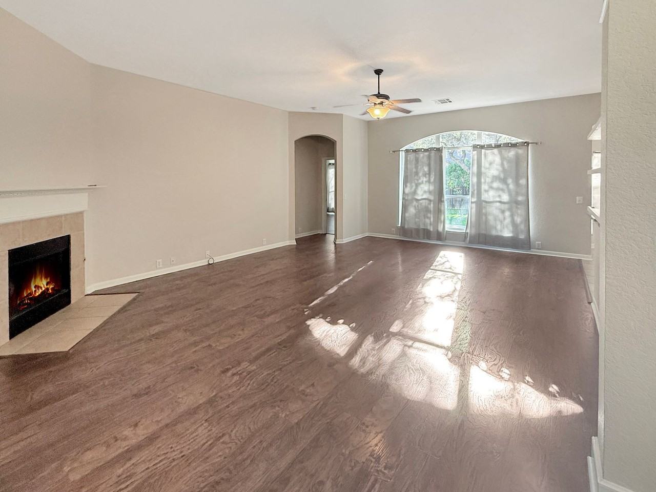 1803 Lookout Frst - Photo 5 of 23