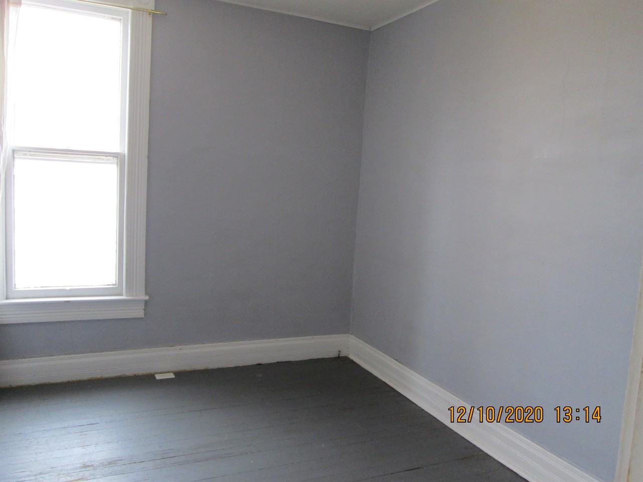 307 S Ash St #1 - Photo 6 of 8