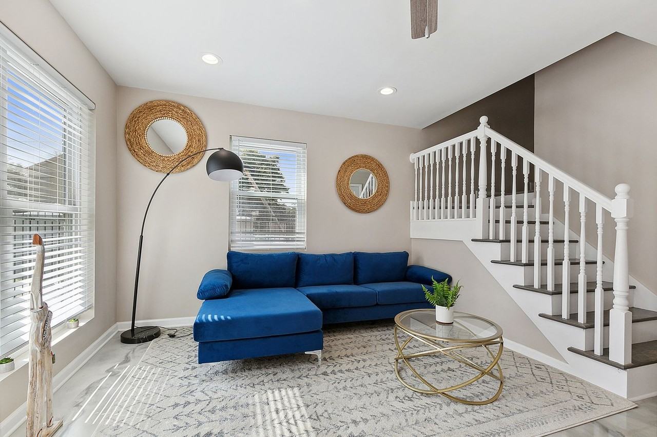 413 Sugar Pine St Apt C - Photo 6 of 13