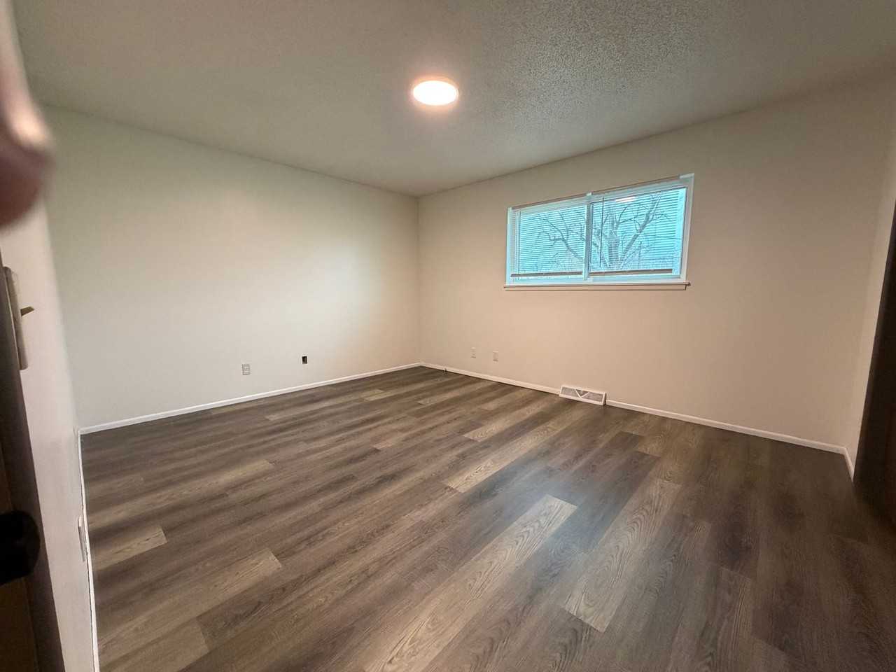 1955 S Martinson St - Photo 5 of 8