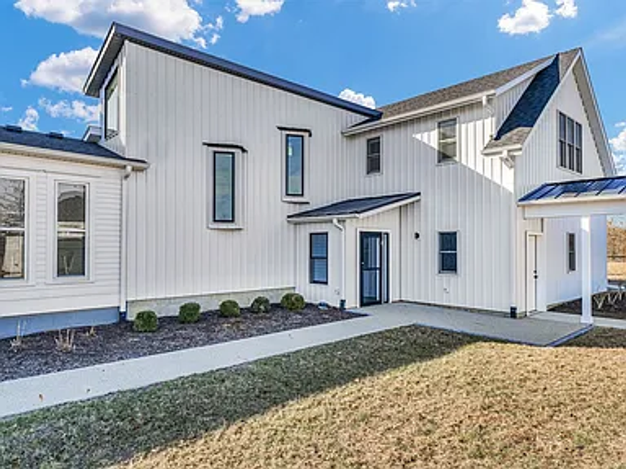 2132 Deland Monticello Rd - Photo 5 of 33