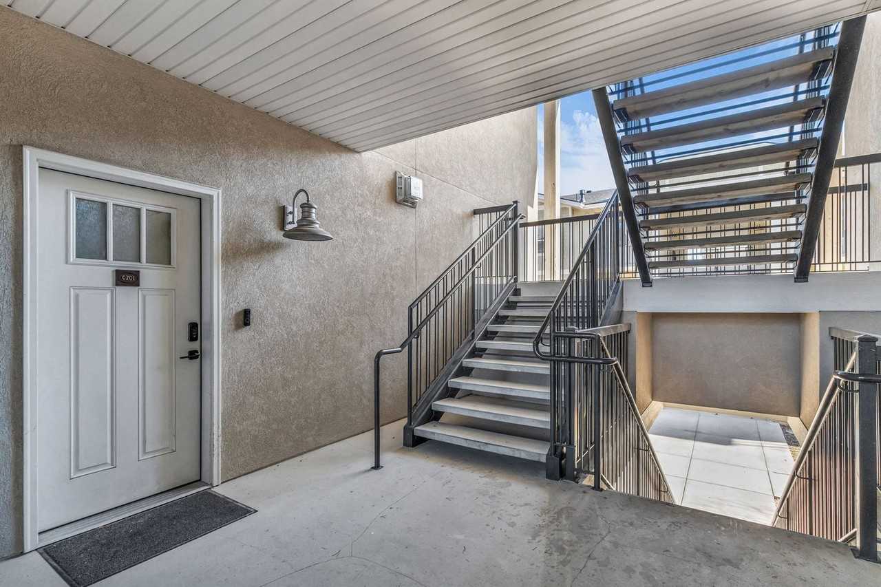 1059 S 500 E #C201 - Photo 3 of 12