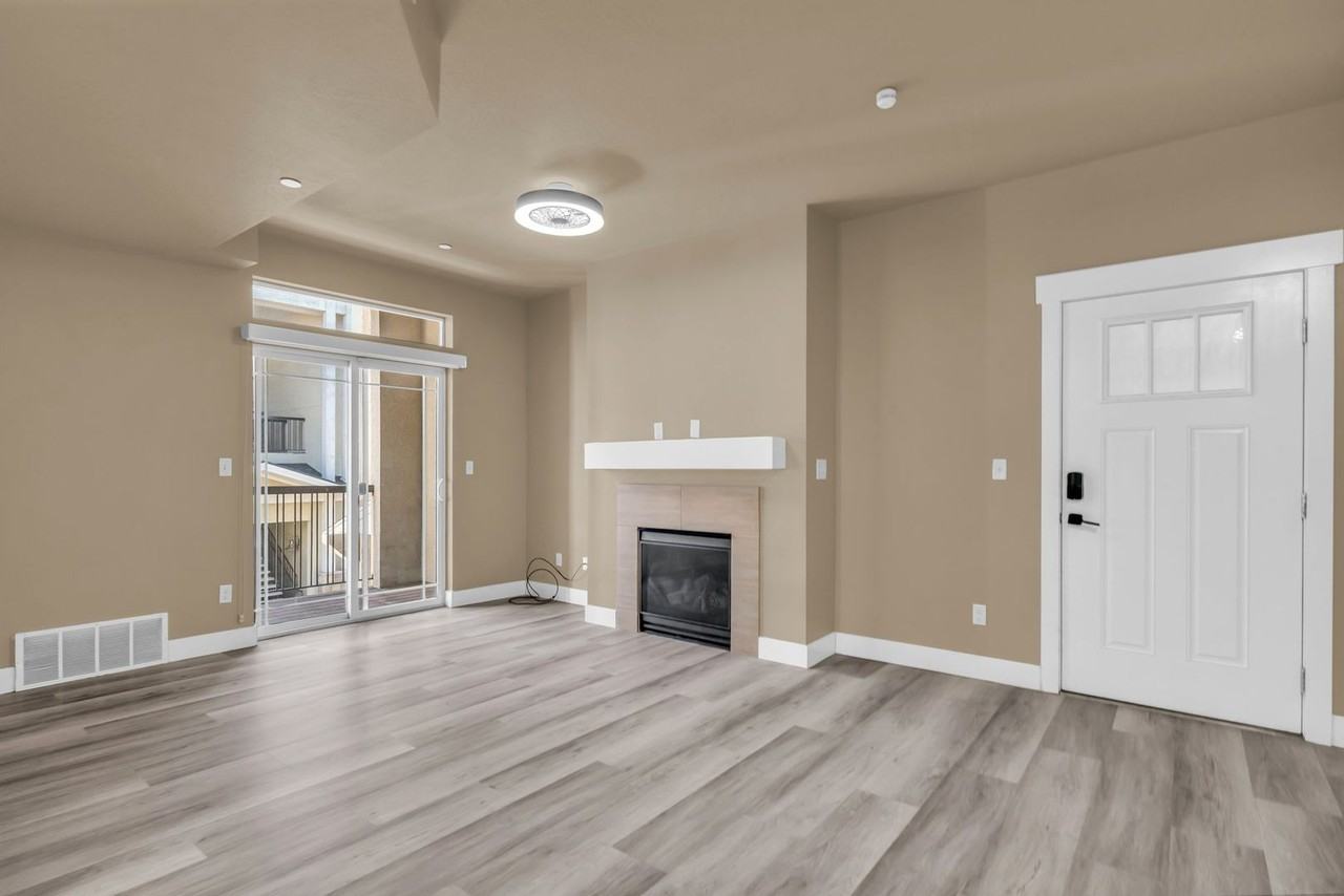 1059 S 500 E #C201 - Photo 5 of 12