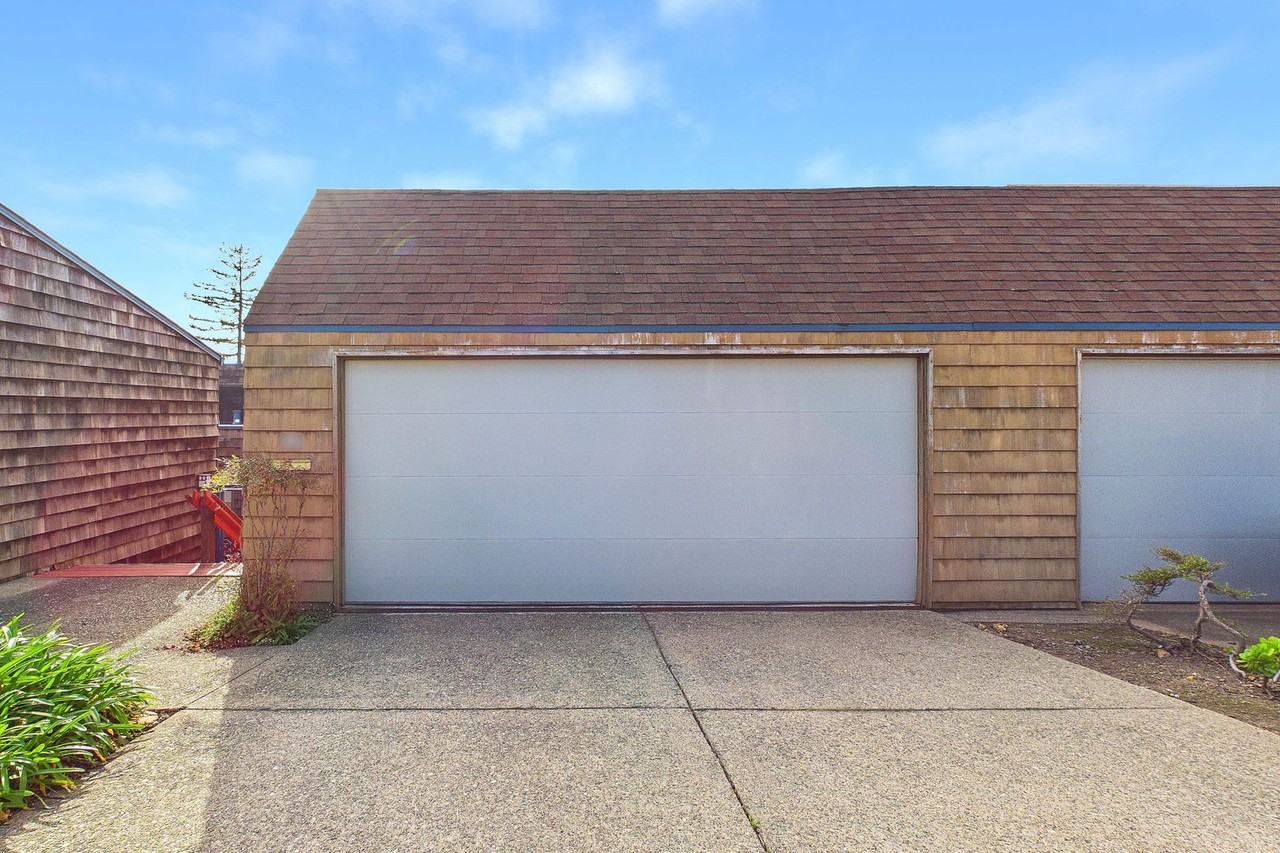 56 Sereno Cir - Photo 2 of 37