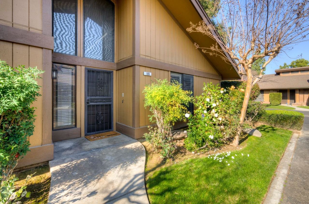 6260 N Palm Ave #105 - Photo 3 of 19