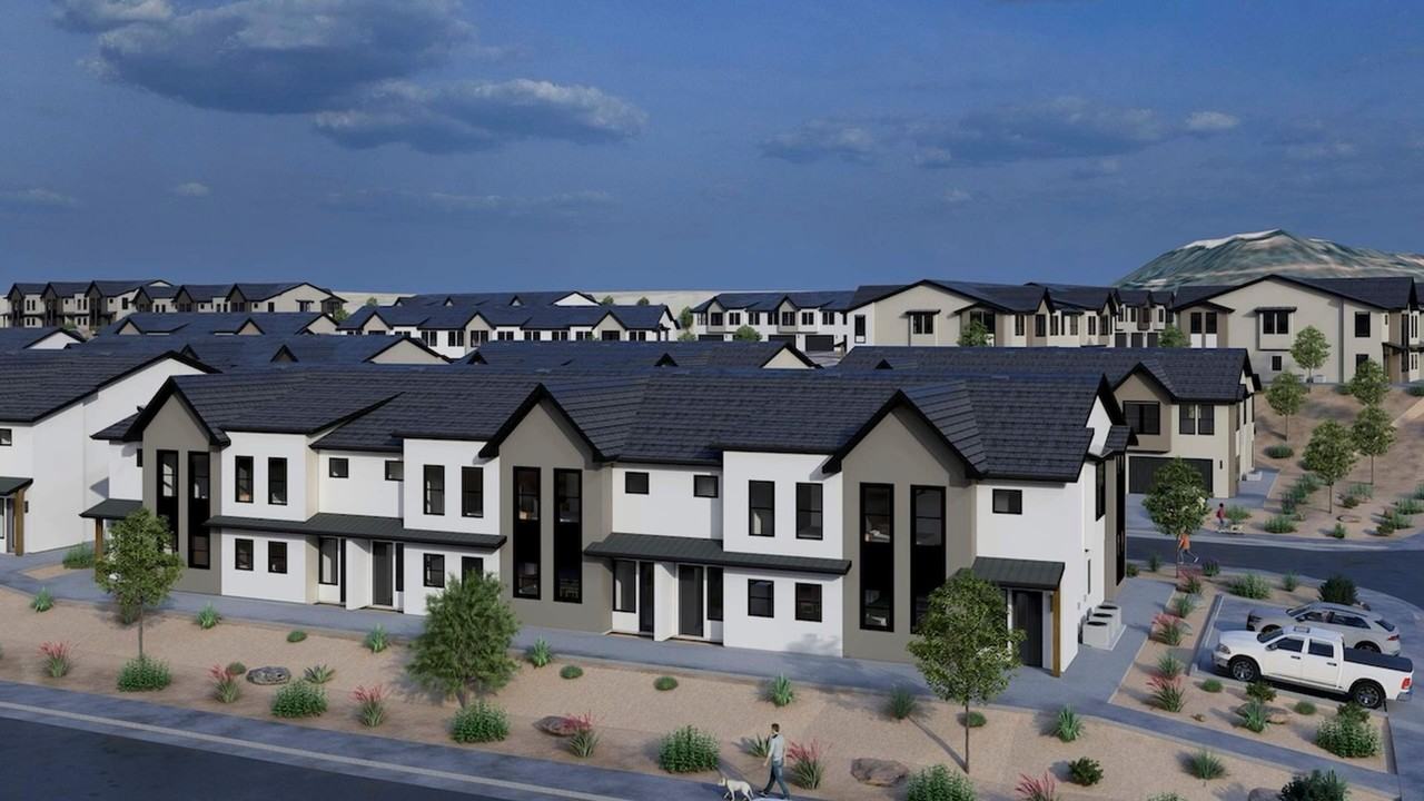 1070 W Albertine Ln - Photo 6 of 27