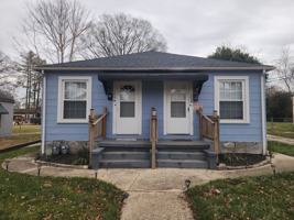 featured image of 704 3rd St #B