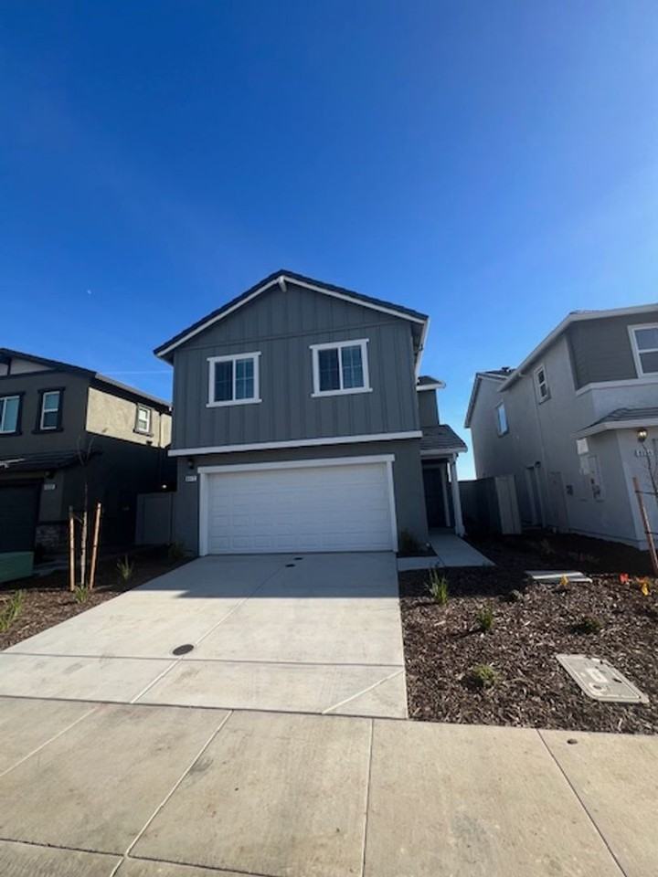 8072 Whippersnapper Way - Photo 2 of 23