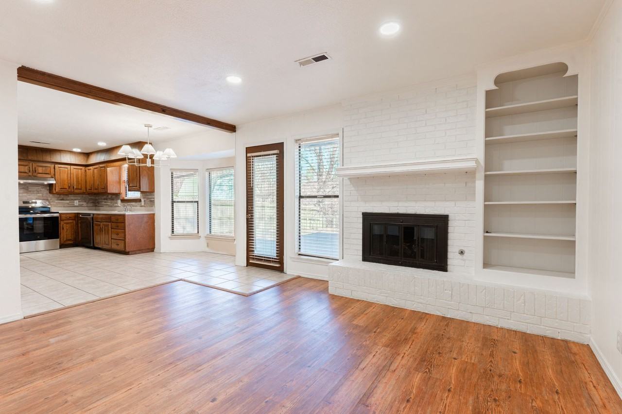 5013 S Lions Ave - Photo 6 of 25