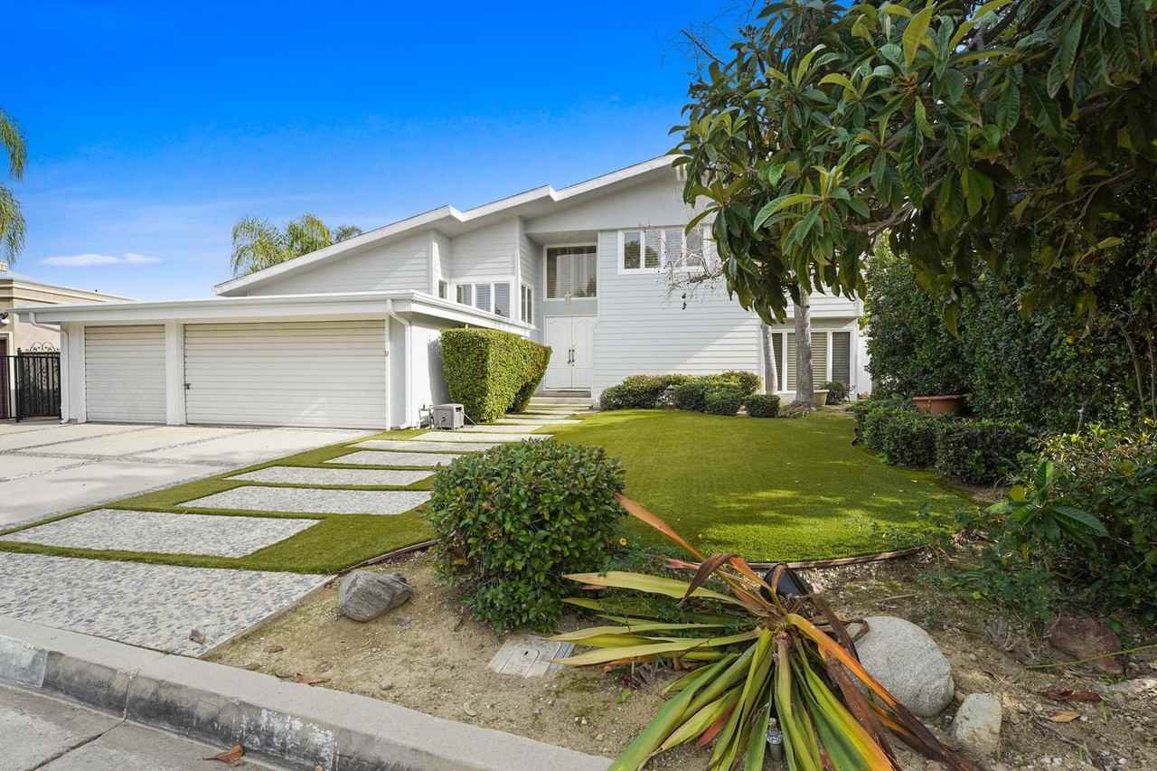 4626 Monarca Dr - Photo 2 of 25