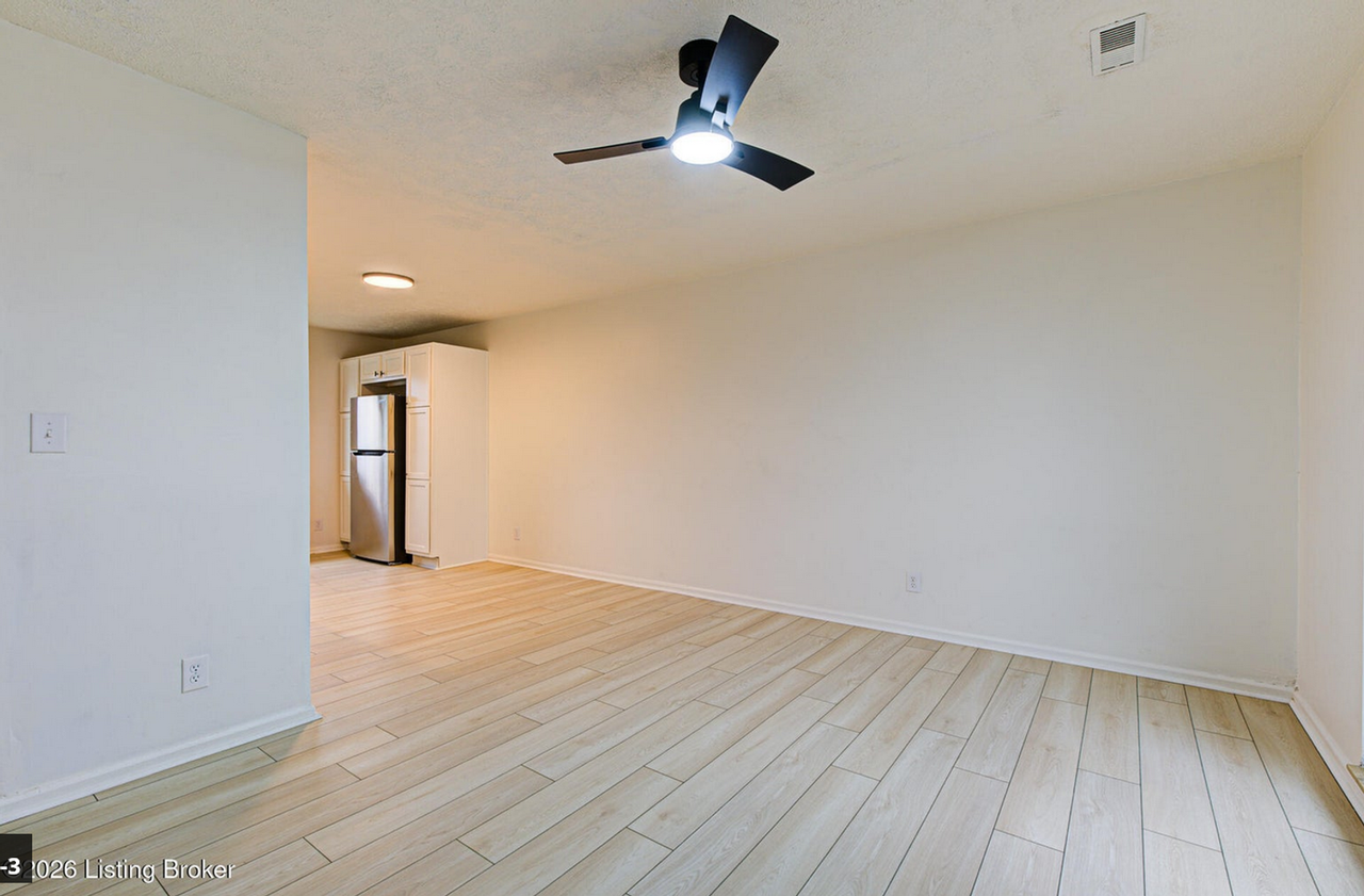 1116 Keane Ave - Photo 4 of 20