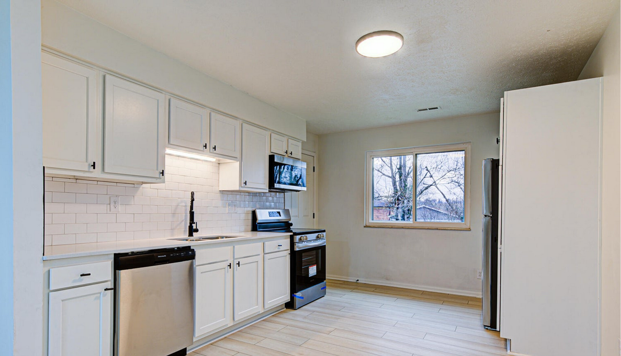 1116 Keane Ave - Photo 7 of 20