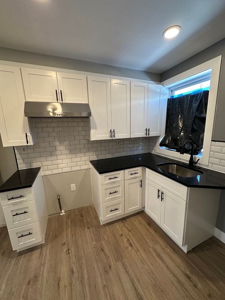 1135 Keystone Rd - Photo 6 of 10