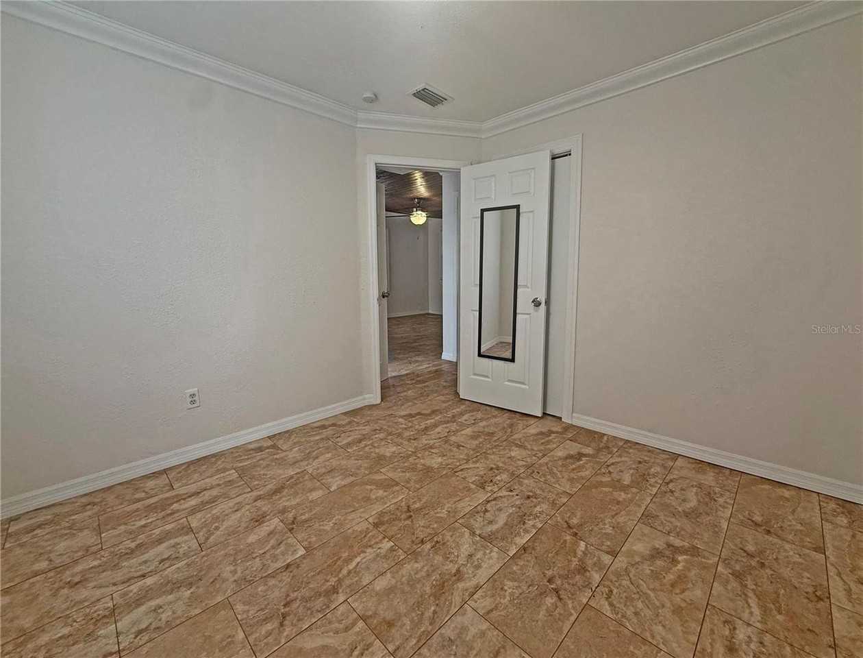 3215 E Louisiana Ave - Photo 7 of 14