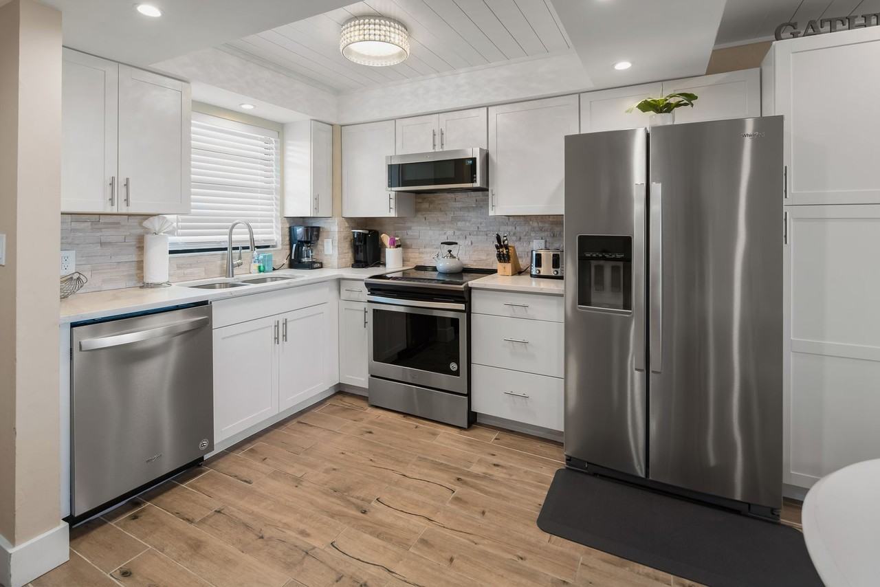 999 Anglers Cv - Photo 5 of 18