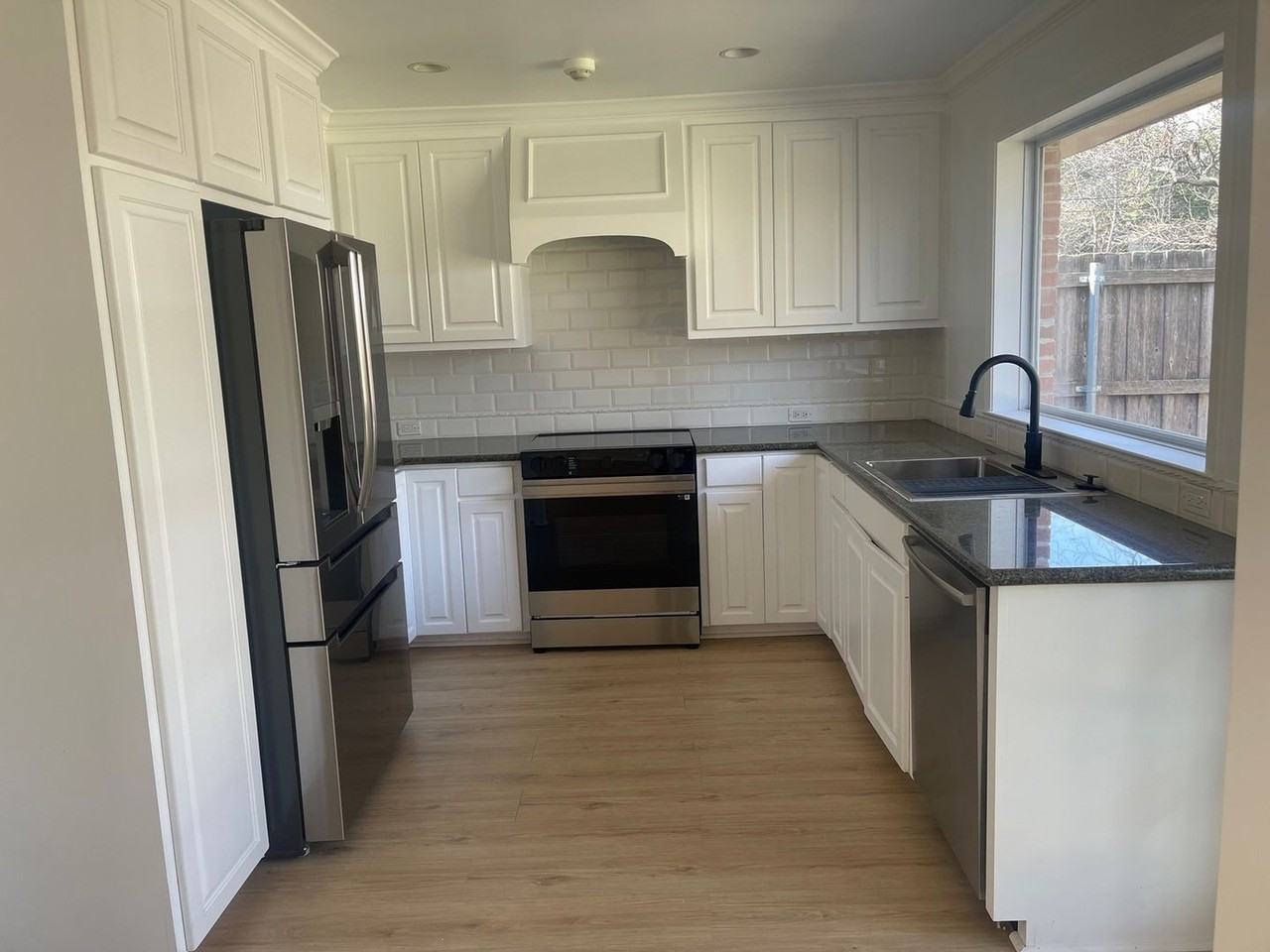 5311 Emerson Ave - Photo 3 of 19