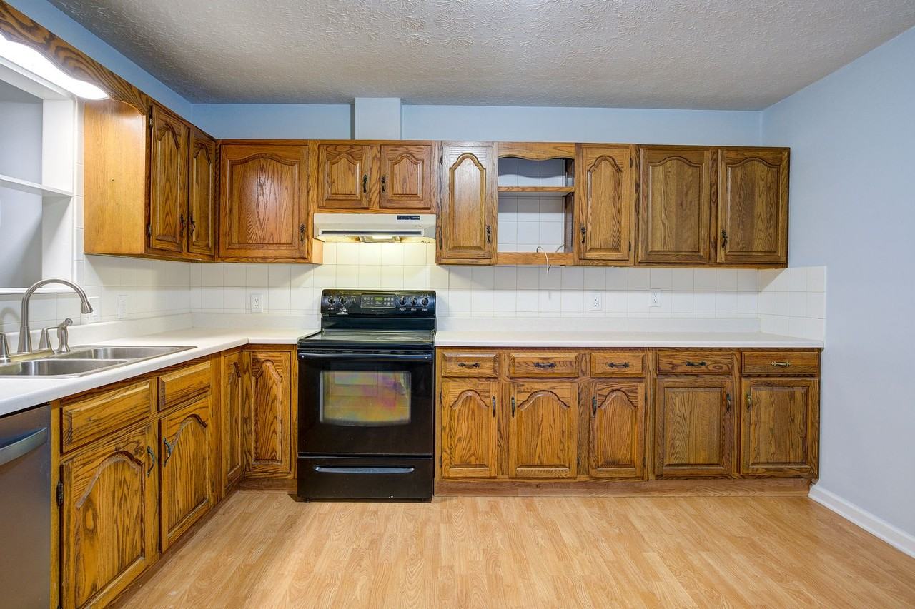 221 Shannon View Rd - Photo 6 of 40