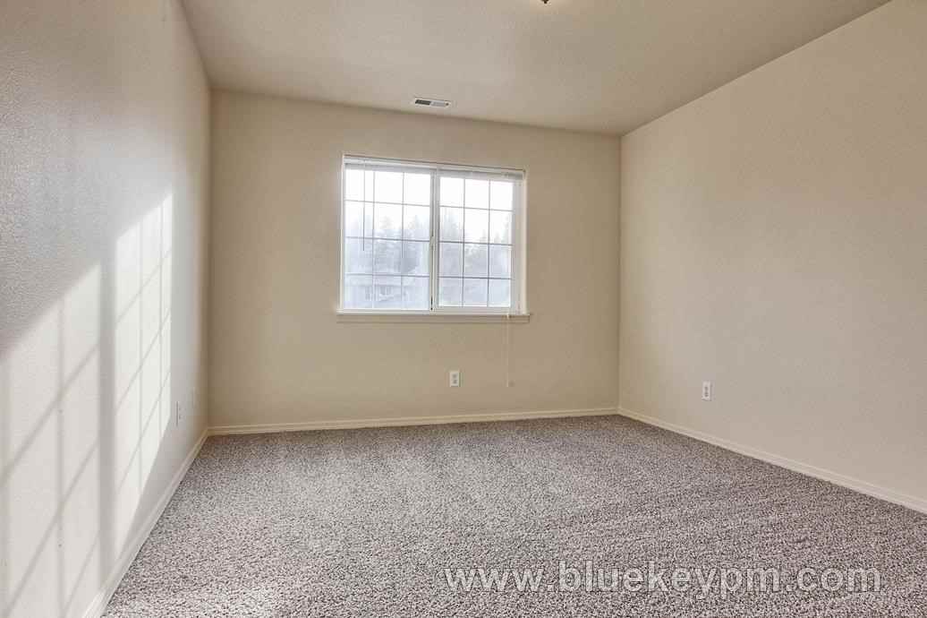 7310 Ne 14th Ct - Photo 6 of 10