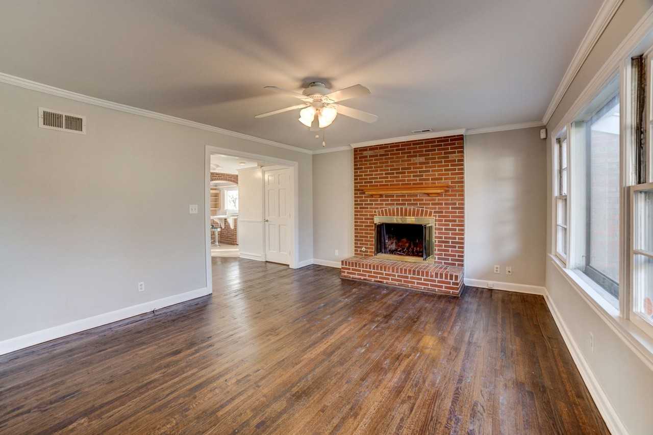 4116 E 27th St - Photo 6 of 40