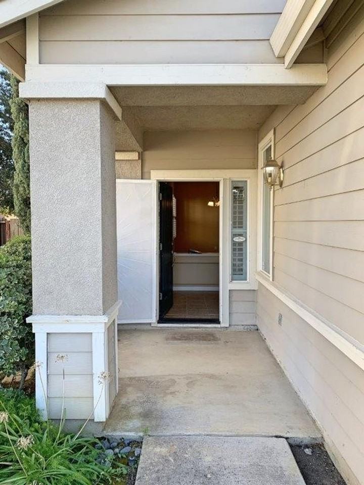 1714 River Oaks Cir - Photo 4 of 25