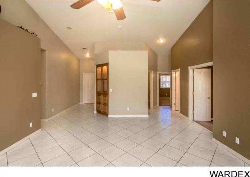 2610 Golf Dr - Photo 6 of 26