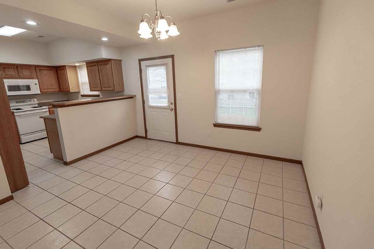 5000 Derby Ridge Dr #206 - Photo 6 of 29