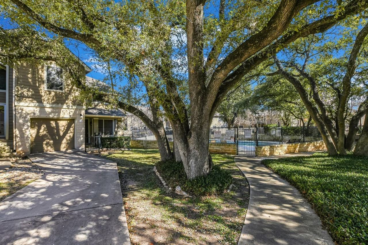 4400 Switch Willo - Photo 3 of 30