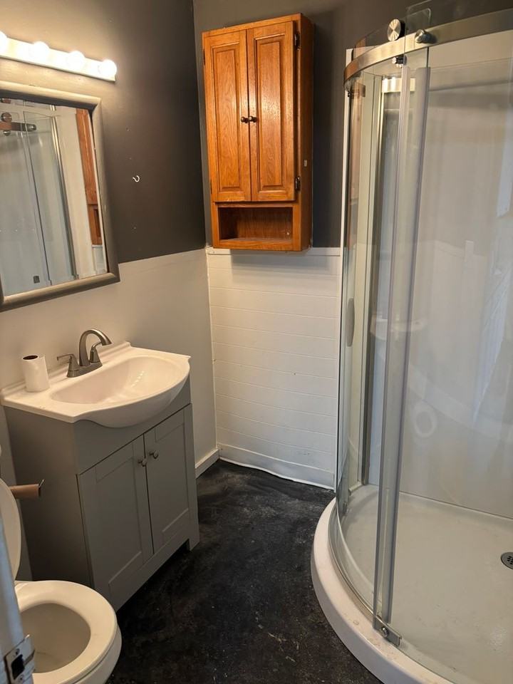 208-210 McClure - Photo 3 of 19