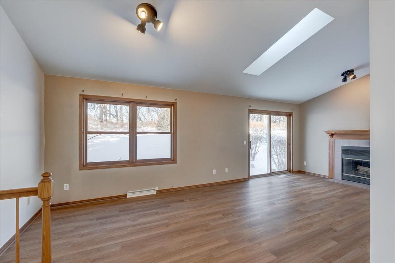 2806 Wentworth Dr - Photo 6 of 35