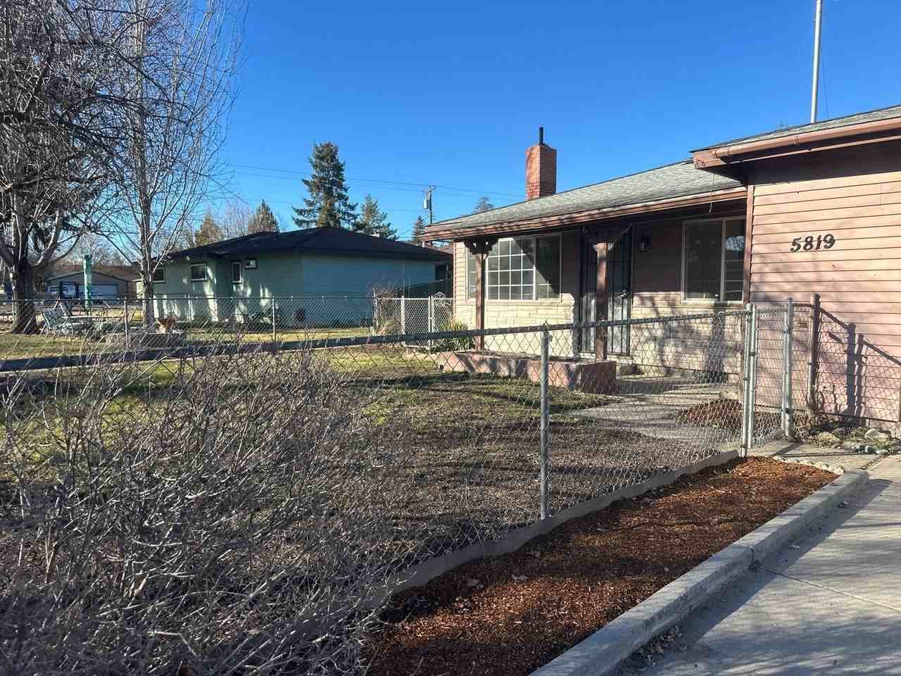 5819 Winter Ave - Photo 3 of 27