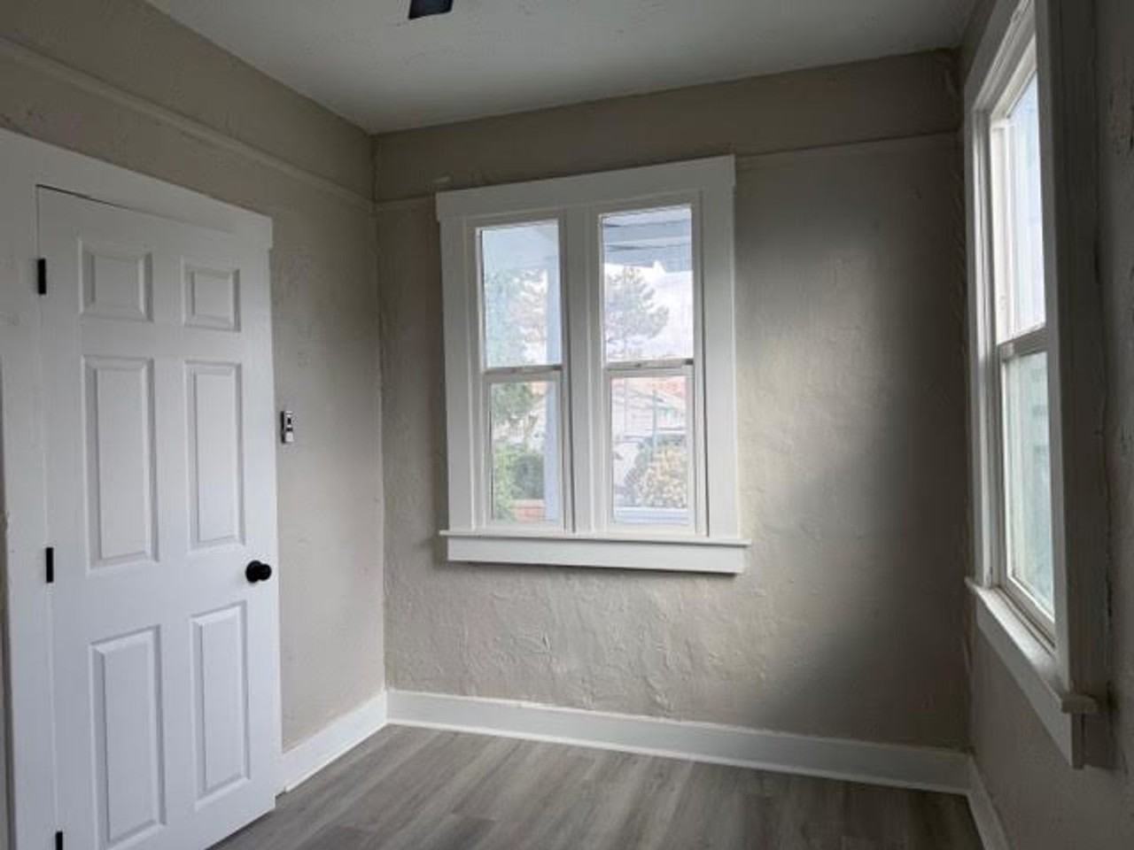 3225 Island Ave - Photo 6 of 9