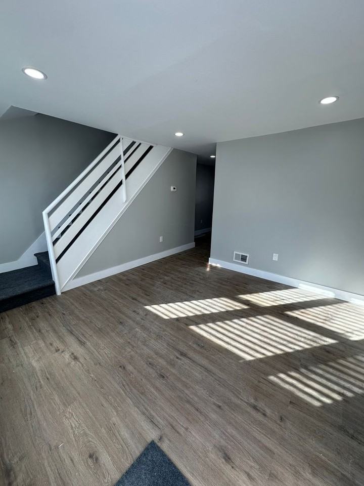 128 N 4th St - Photo 3 of 11