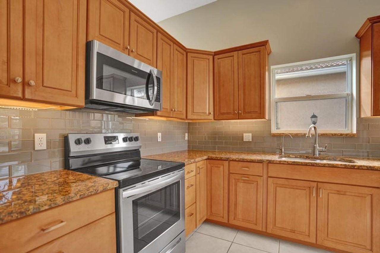 16658 La Mesa Dr - Photo 2 of 28