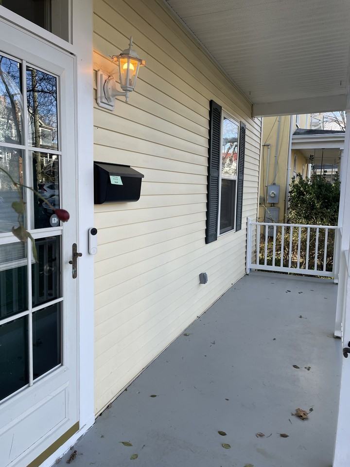 814 Anderson St #1 - Photo 2 of 30